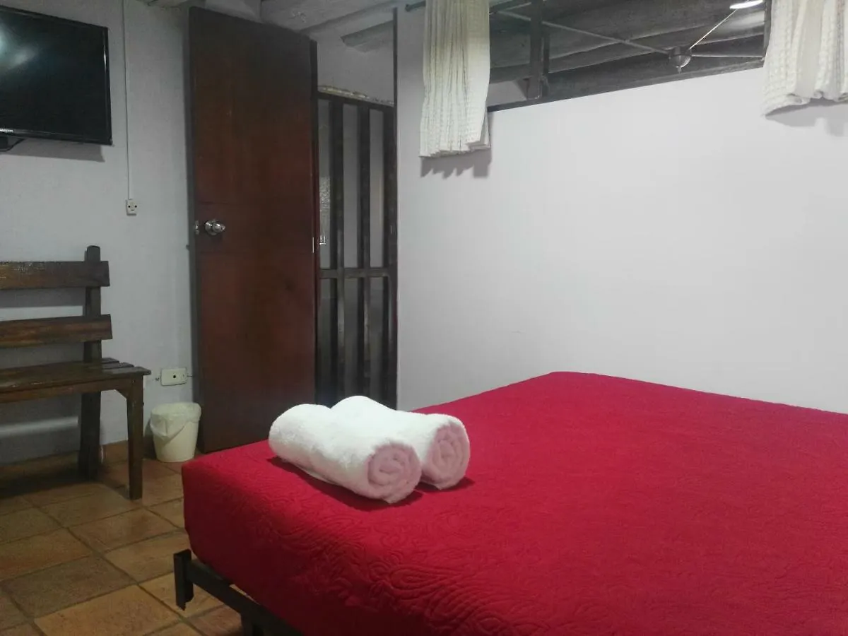 Mola Hostel Bogota Guest house